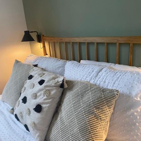 Inshes Central Inverness Flat Close To Hospital And Uhi מראה חיצוני תמונה