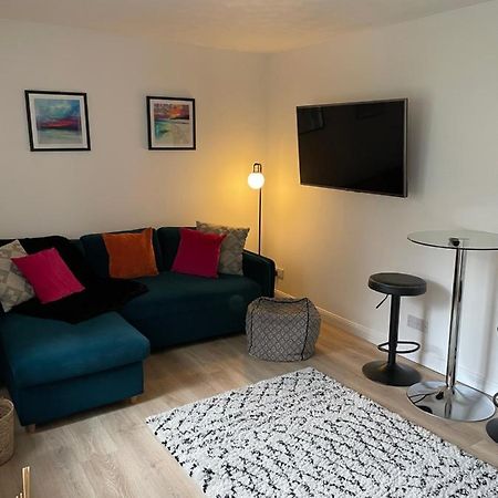 Inshes Central Inverness Flat Close To Hospital And Uhi מראה חיצוני תמונה