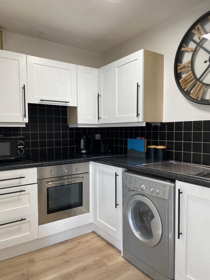 Inshes Central Inverness Flat Close To Hospital And Uhi מראה חיצוני תמונה